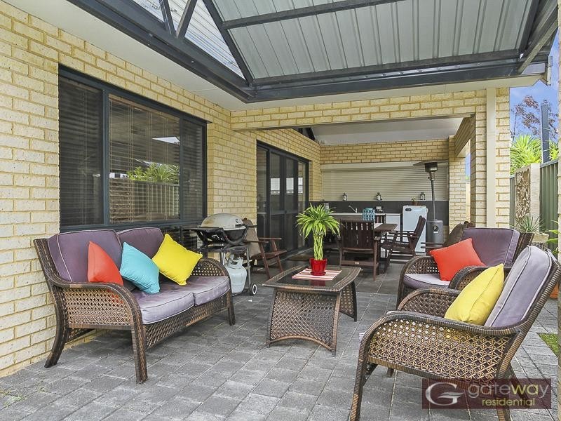 10 Brindabella Avenue, Aubin Grove WA 6164