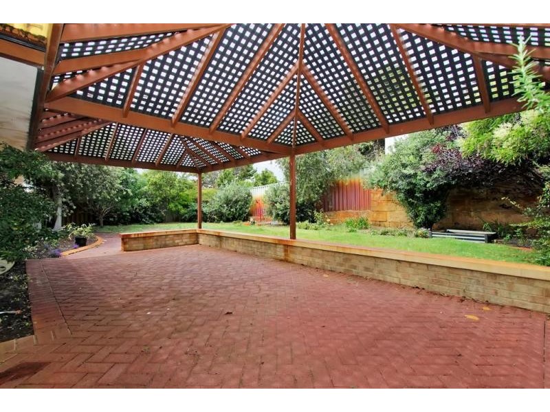 3 Belvoir Crescent, Orelia WA 6167