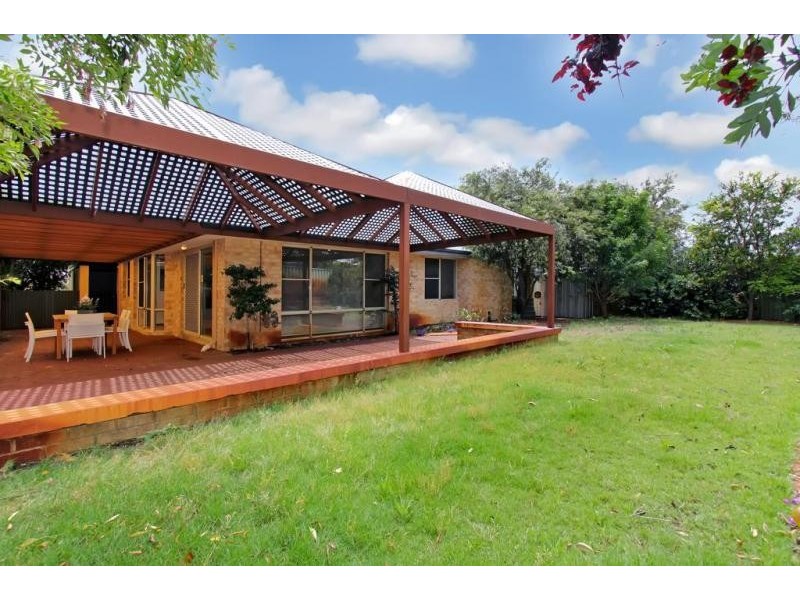 3 Belvoir Crescent, Orelia WA 6167