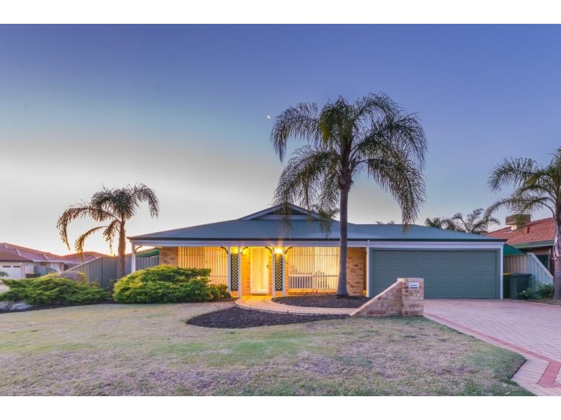 1 Jenniphur Court, Atwell WA 6164