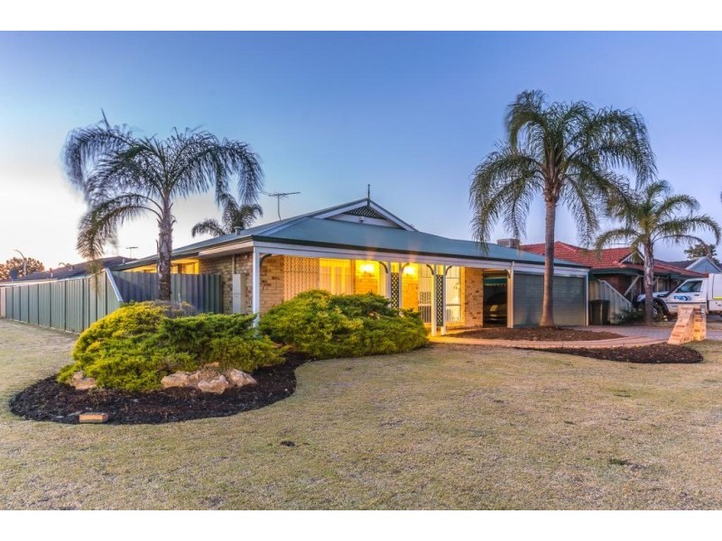 1 Jenniphur Court, Atwell WA 6164