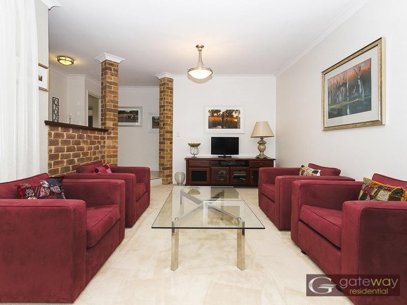 67 Casserly Drive, Leeming WA 6149