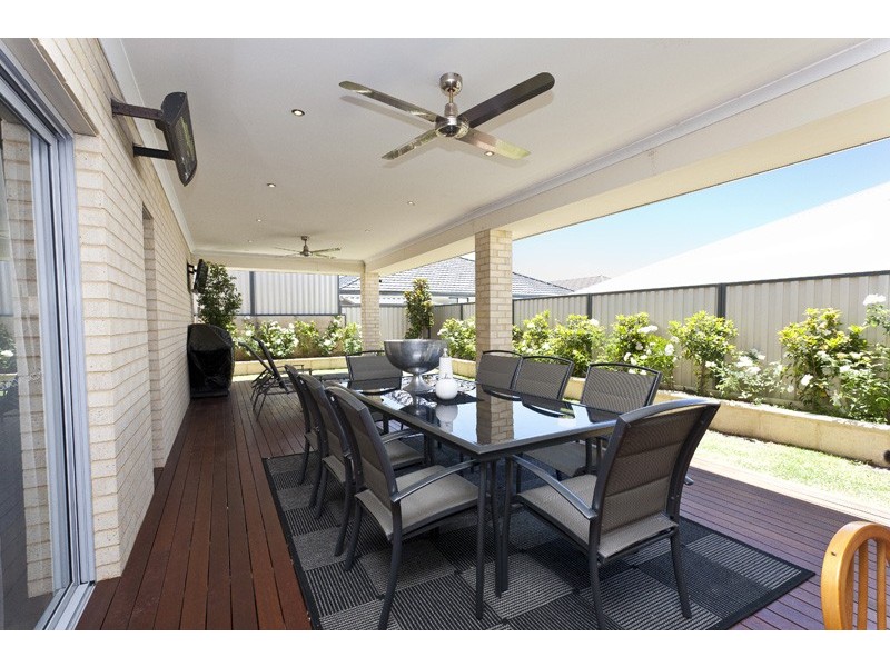 14 Descanso Loop, Aubin Grove WA 6164