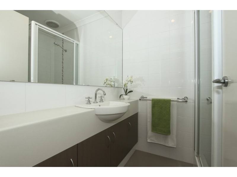 3/3 Peppermint Gardens, Aubin Grove WA 6164