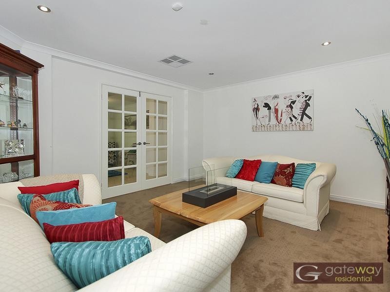 10 Goshawk Pass, Beeliar WA 6164