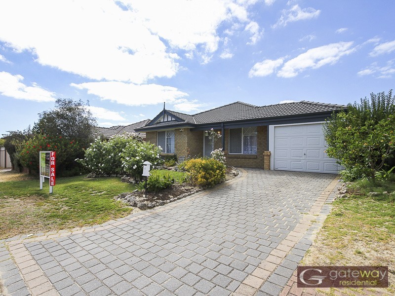 10 Belaring Place, Kenwick WA 6107