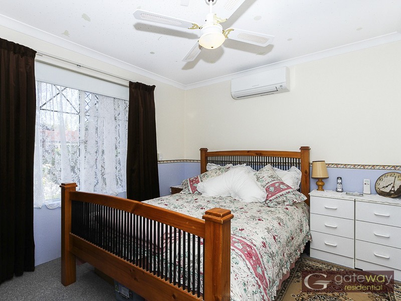 10 Belaring Place, Kenwick WA 6107