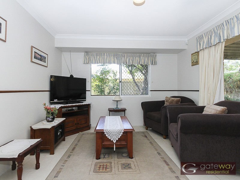 10 Belaring Place, Kenwick WA 6107