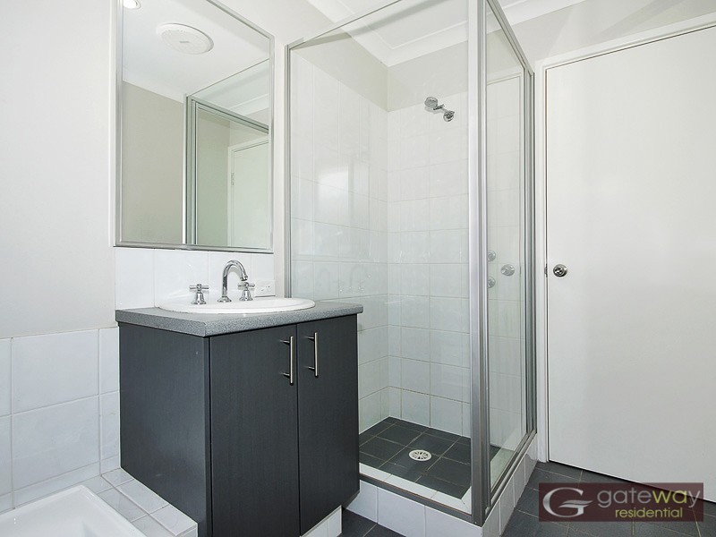 13 Essence Bend, Atwell WA 6164