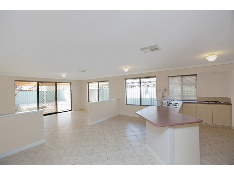 76 Folland Parade, Atwell WA 6164