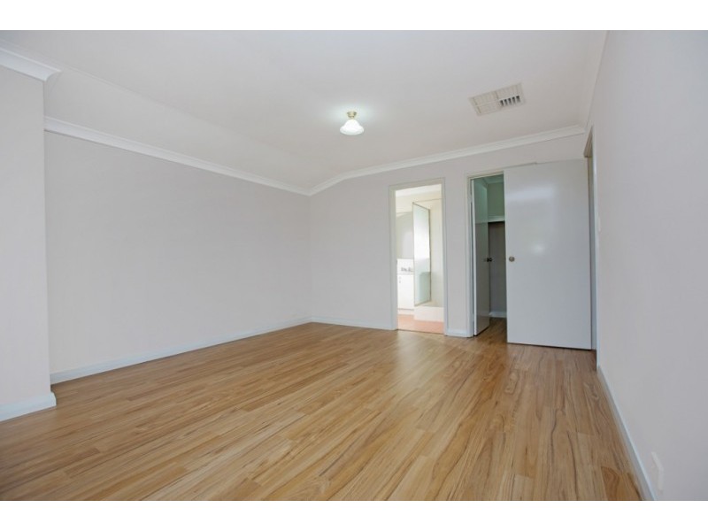 76 Folland Parade, Atwell WA 6164