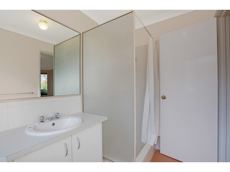 76 Folland Parade, Atwell WA 6164