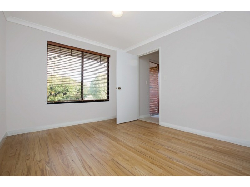 76 Folland Parade, Atwell WA 6164