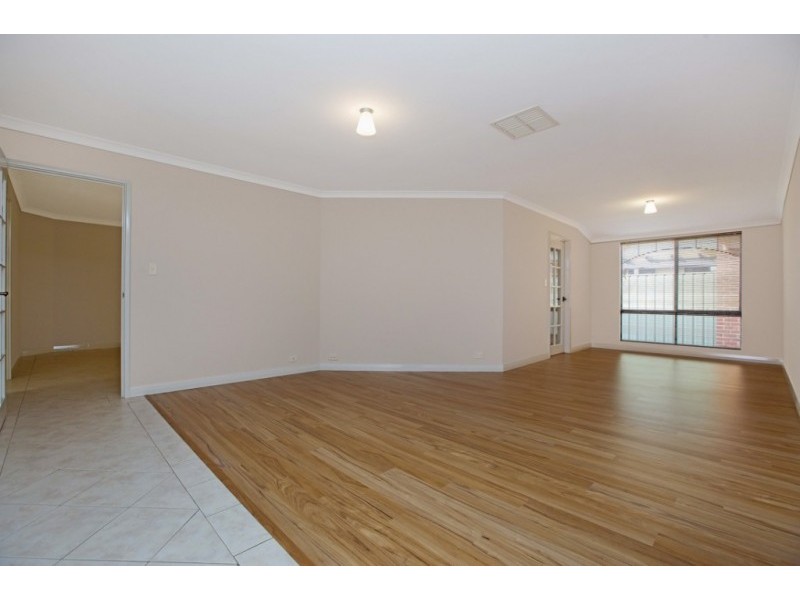 76 Folland Parade, Atwell WA 6164