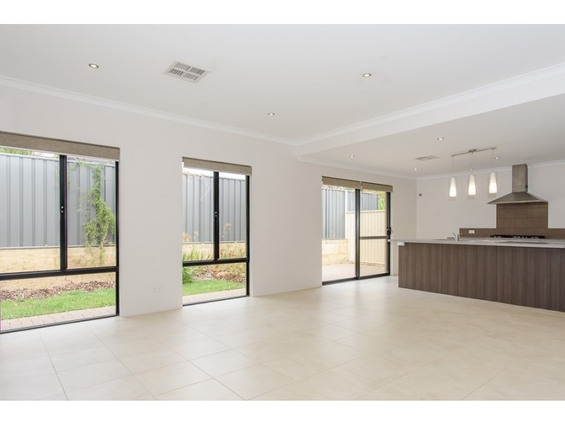 38 Wanderer Parkway, Baldivis WA 6171