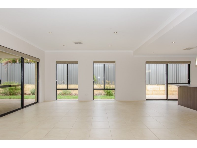 38 Wanderer Parkway, Baldivis WA 6171