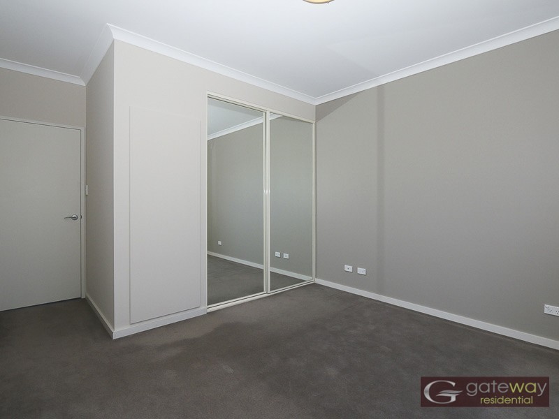 41/6 Ibera Way, Success WA 6164