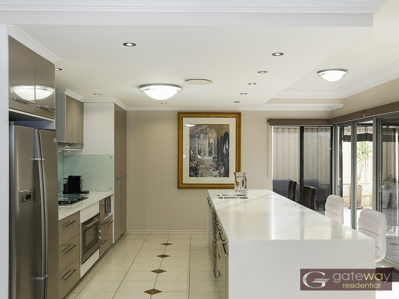 12 Goshawk Pass, Beeliar WA 6164