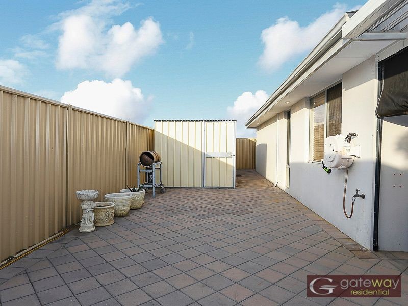 12 Goshawk Pass, Beeliar WA 6164