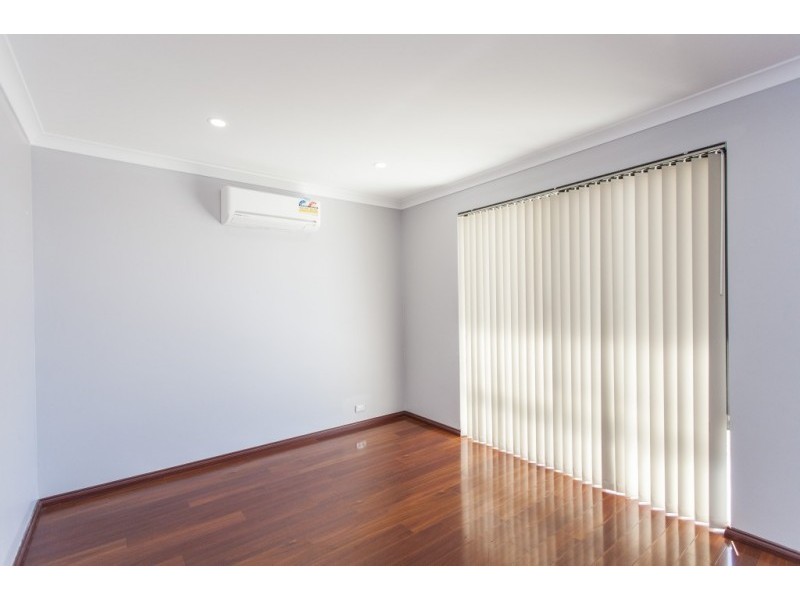 1/170 Gaebler Road, Aubin Grove WA 6164