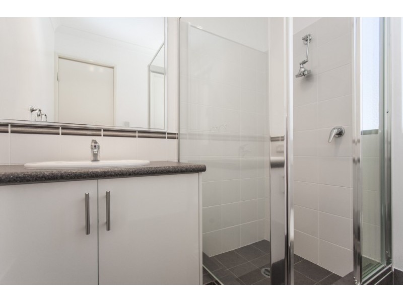 1/170 Gaebler Road, Aubin Grove WA 6164