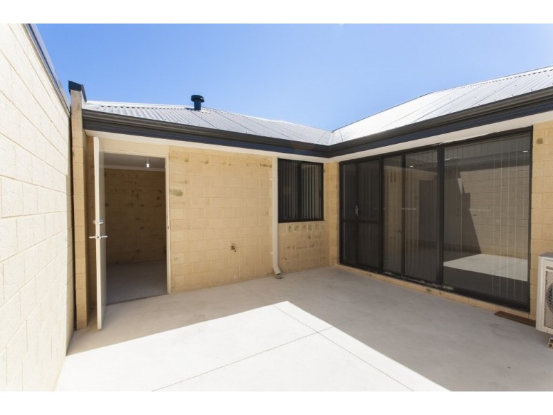 1/170 Gaebler Road, Aubin Grove WA 6164