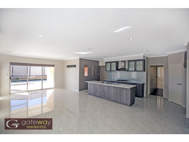 16 Majorelle Parkway, Aubin Grove WA 6164