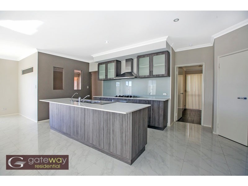 16 Majorelle Parkway, Aubin Grove WA 6164