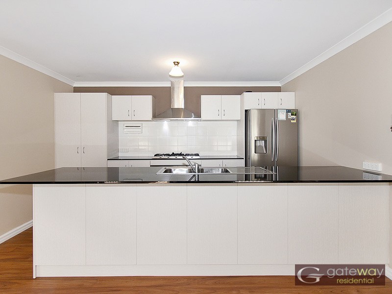 28 Dovedale Street, Harrisdale WA 6112