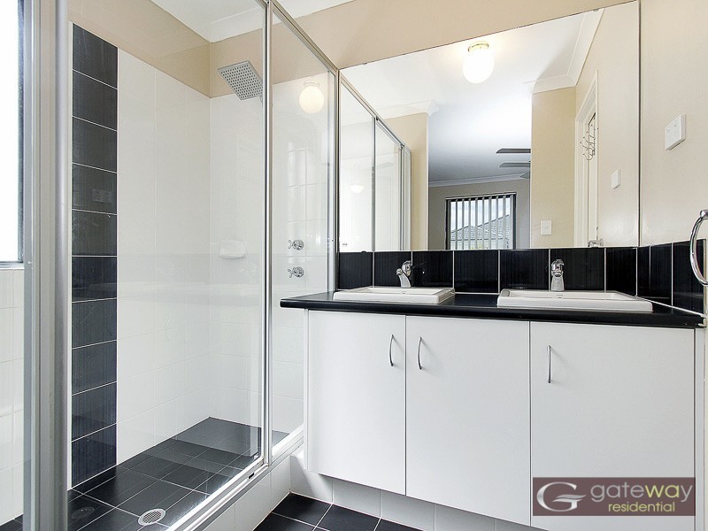 28 Dovedale Street, Harrisdale WA 6112