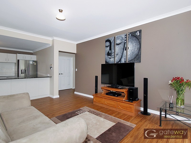 28 Dovedale Street, Harrisdale WA 6112