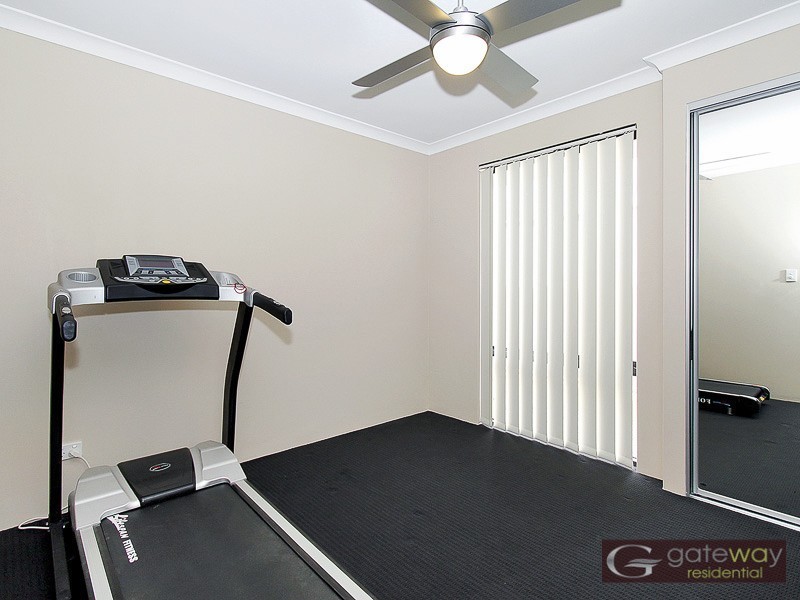 28 Dovedale Street, Harrisdale WA 6112