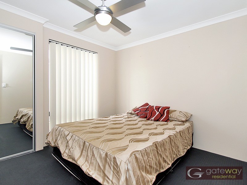 28 Dovedale Street, Harrisdale WA 6112