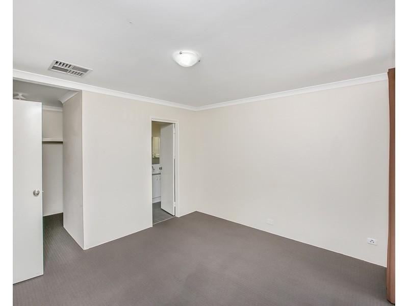 15 Saladin Way, Baldivis WA 6171