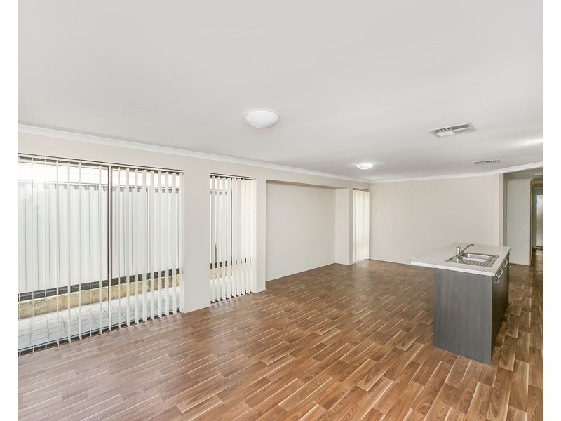 15 Saladin Way, Baldivis WA 6171