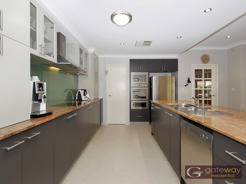 8 Wombat Way, Beeliar WA 6164