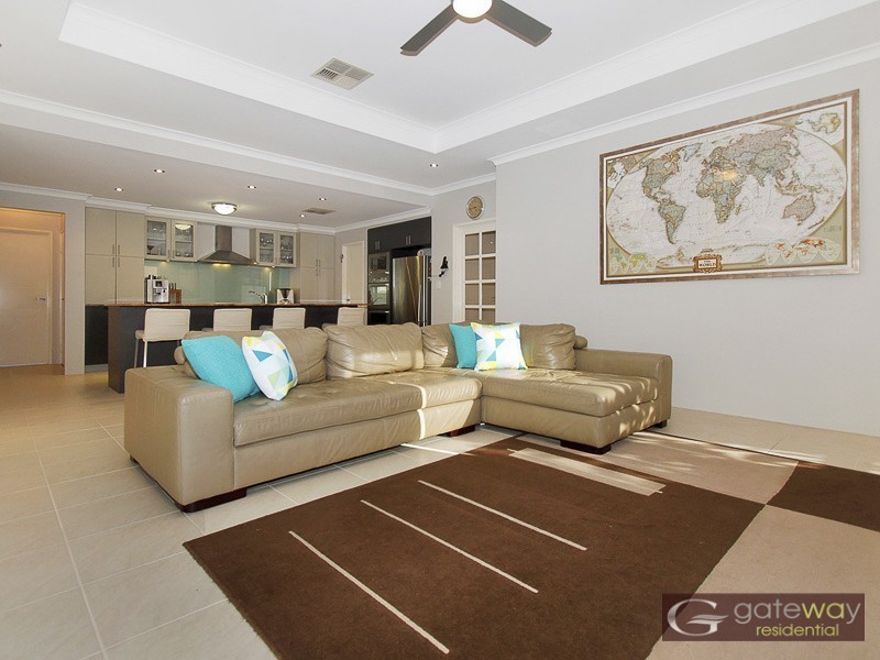 8 Wombat Way, Beeliar WA 6164