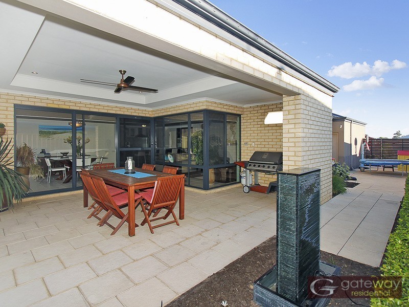 8 Wombat Way, Beeliar WA 6164