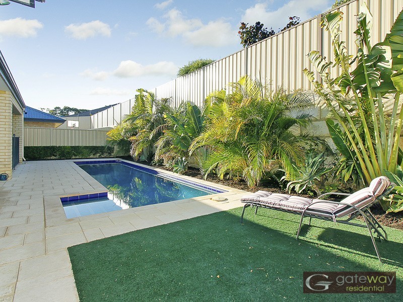 8 Wombat Way, Beeliar WA 6164