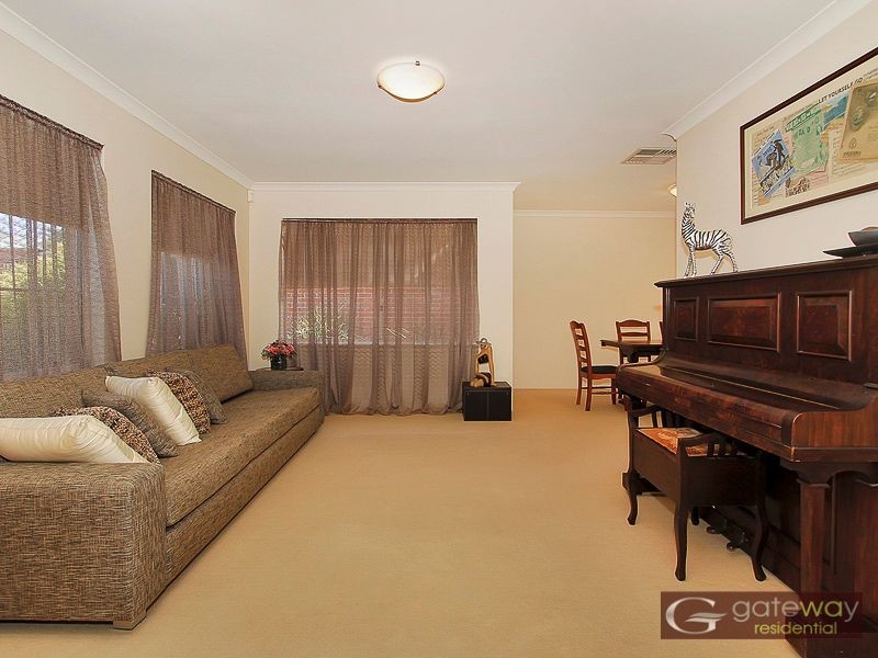 22 Laguna Green, Jandakot WA 6164