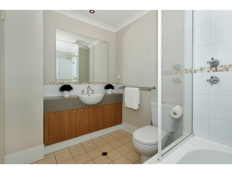 17/105 Wentworth Parade, Success WA 6164