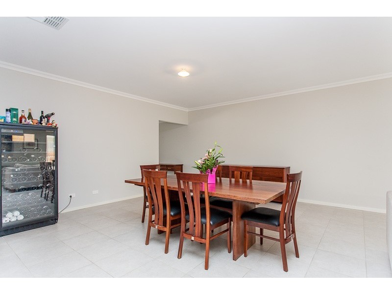 30 Wirra Corner, Wandi WA 6167