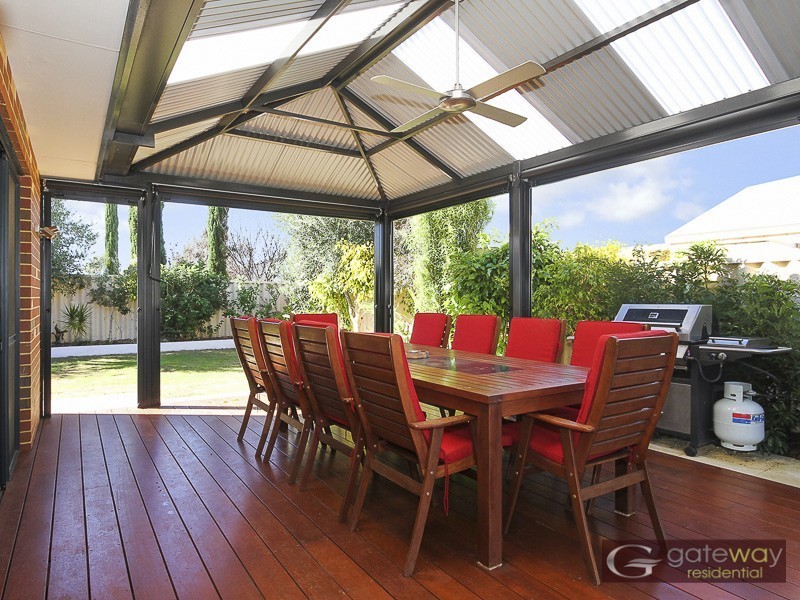 11 Harmony Avenue, Atwell WA 6164