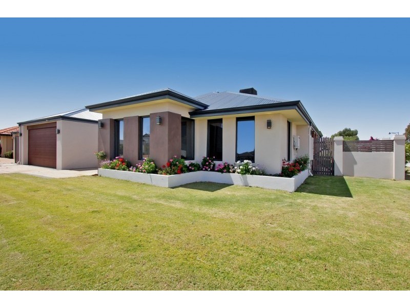 11 Harmony Avenue, Atwell WA 6164