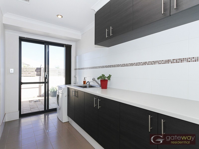 11 Harmony Avenue, Atwell WA 6164