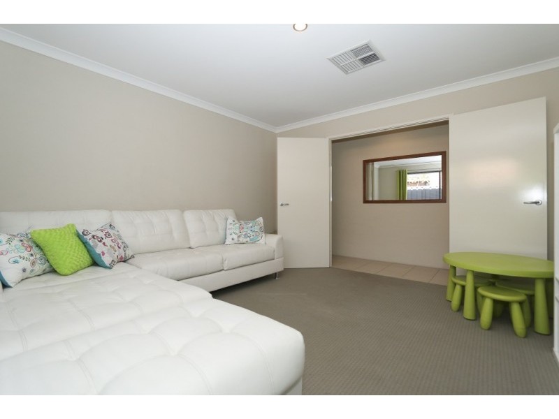 2 Wanarie View, Beeliar WA 6164
