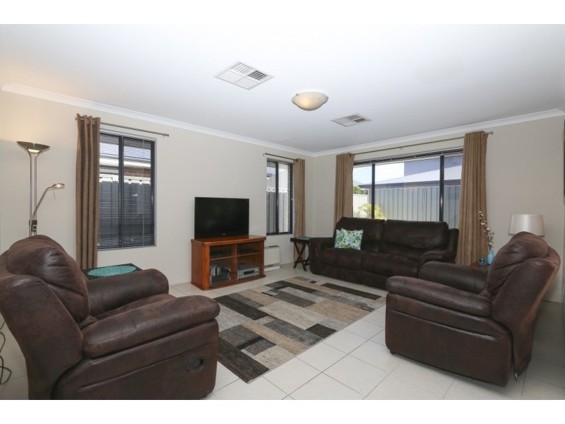2 Wanarie View, Beeliar WA 6164
