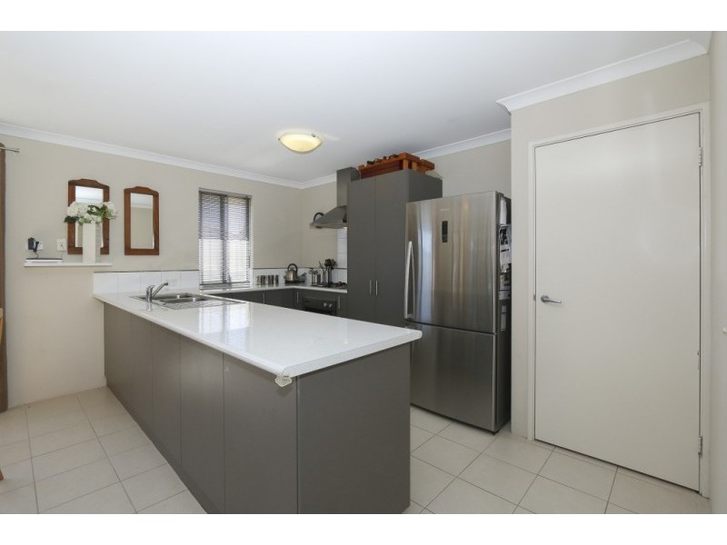 2 Wanarie View, Beeliar WA 6164