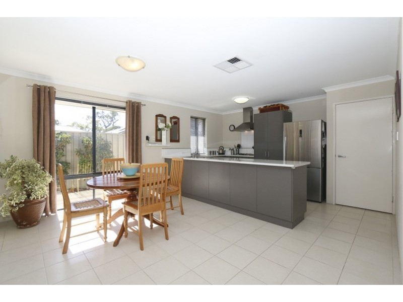 2 Wanarie View, Beeliar WA 6164