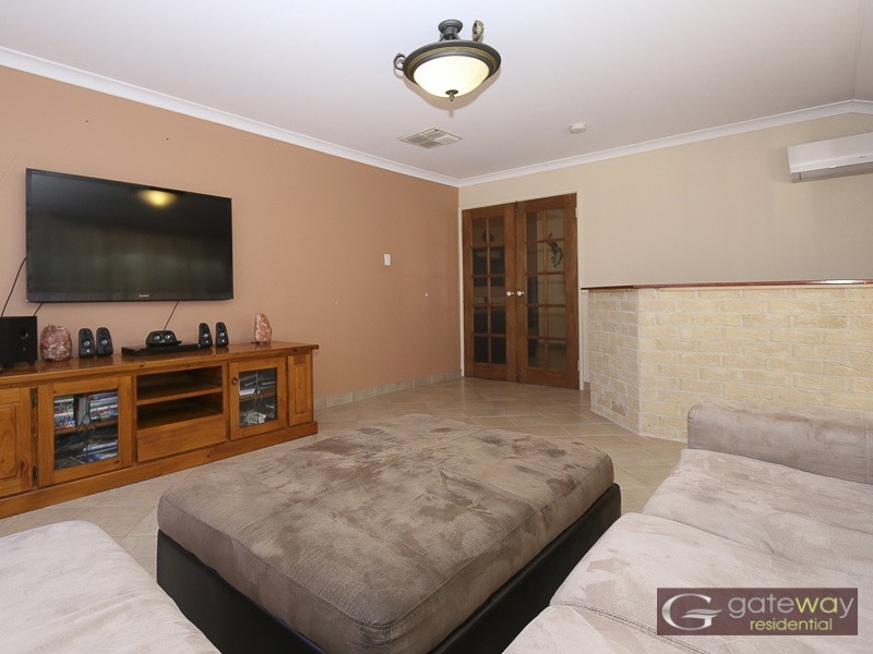 11 Wauhop Circle, Beeliar WA 6164